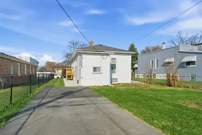 639 S 12th Avenue, Maywood, IL 60153 - Photo 15