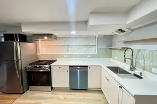 2112 N Sawyer Ave, Chicago, IL 60647 - Photo 5