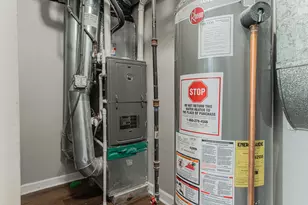 10528 S Aberdeen St, Chicago, IL 60643 - Photo 31