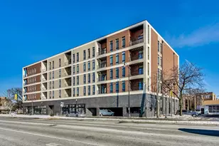 8025 Skokie Blvd, Skokie, IL 60077 - Photo 1