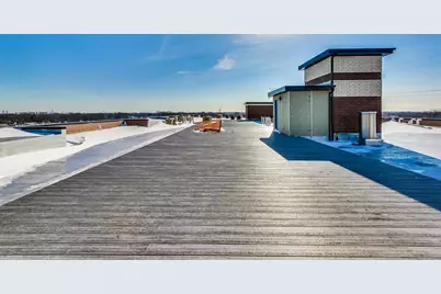 8025 Skokie Boulevard #309, Skokie, IL 60077 - Photo 17