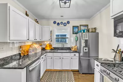 5628 N Karlov Avenue, Chicago, IL 60646 - Photo 11