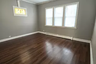 253 W 118th St, Chicago, IL 60628 - Photo 3