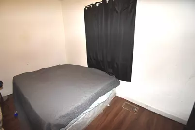 1510 N 15th Avenue, Melrose Park, IL 60160 - Photo 7