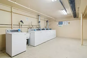 24a Kingery Quarter, Willowbrook, IL 60527 - Photo 19