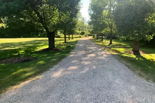 5801 Port Clinton Rd, Long Grove, IL 60047 - Photo 29