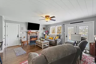 808 Spring Lake Rd, Mahomet, IL 61853 - Photo 17