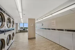 2728 N Hampden Ct, Chicago, IL 60614 - Photo 15