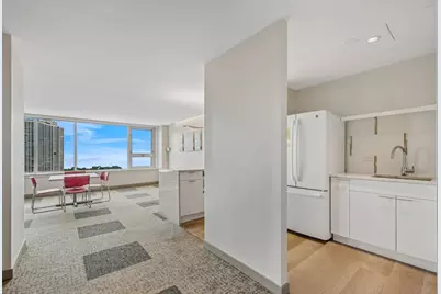 2728 N Hampden Court #605, Chicago, IL 60614 - Photo 17