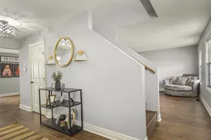 7218 Salzbrenner Ln, Machesney Park, IL 61115 - Photo 5