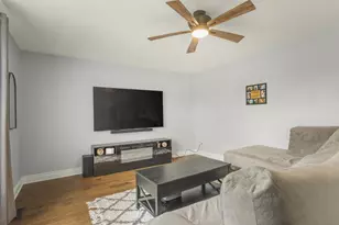 7218 Salzbrenner Ln, Machesney Park, IL 61115 - Photo 15