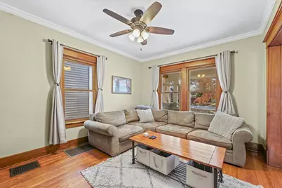 414 W Ells Avenue, Champaign, IL 61820 - Photo 5