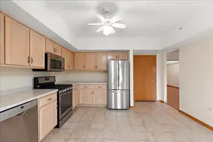 16040 Boardwalk Ln, Orland Park, IL 60467 - Photo 7