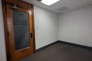 111 N Wabash Ave, Chicago, IL 60602 - Photo 3