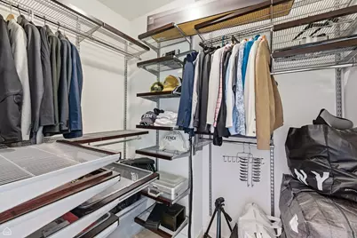 100 E 14th Street #1107, Chicago, IL 60605 - Photo 11