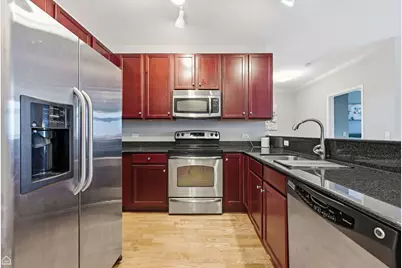 100 E 14th Street #1107, Chicago, IL 60605 - Photo 7