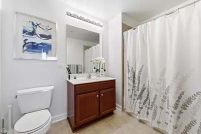 100 E 14th Street #1107, Chicago, IL 60605 - Photo 13