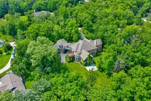 1005 Hiawatha Ln, Riverwoods, IL 60015 - Photo 45