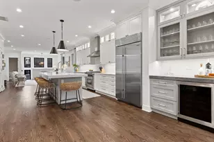 648 W Webster Ave, Chicago, IL 60614 - Photo 5