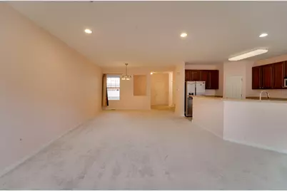 1838 N Crenshaw Circle #1838, Vernon Hills, IL 60061 - Photo 5