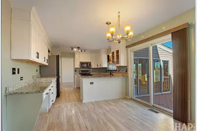 2952 Deerpath Lane, Carpentersville, IL 60110 - Photo 13