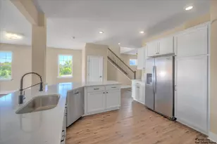 413 Haber Rd, Cary, IL 60013 - Photo 3