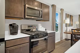 516 Adirondack Ct, Joliet, IL 60436 - Photo 5