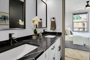 4235 S Champlain Ave, Chicago, IL 60653 - Photo 13