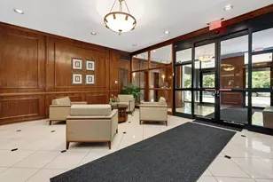 2100 N Lincoln Park W, Chicago, IL 60614 - Photo 3