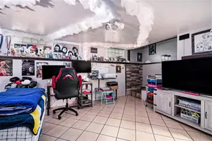 3733 S 57th Ave, Cicero, IL 60804 - Photo 17