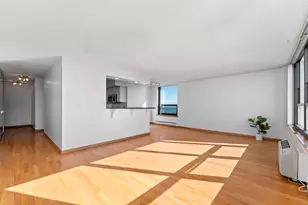 5100 N Marine Dr, Chicago, IL 60640 - Photo 3