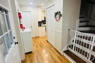 2062 Danbury Pl, Hoffman Estates, IL 60169 - Photo 1
