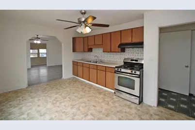 3013 Elim Avenue, Zion, IL 60099 - Photo 11