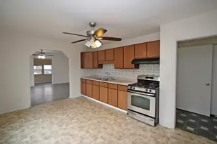 3013 Elim Ave, Zion, IL 60099 - Photo 11