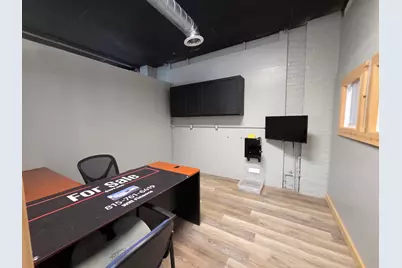 519 W Lincoln Avenue, Rochelle, IL 61068 - Photo 11