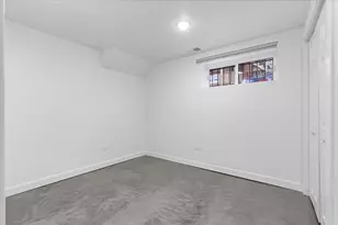 722 S Laflin St, Chicago, IL 60607 - Photo 9