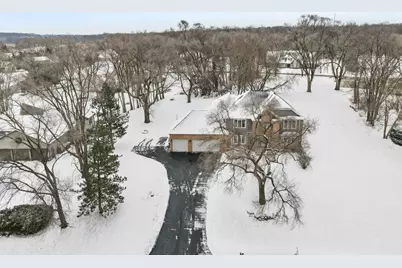 1005 Hilary Lane, Cary, IL 60013 - Photo 29