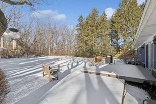 1102 Dennis Ln, Elgin, IL 60120 - Photo 25