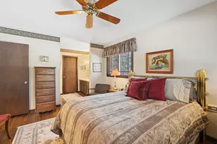 1102 Dennis Ln, Elgin, IL 60120 - Photo 13