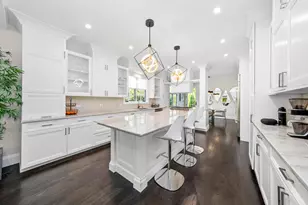 330 Brookside Ln, Glencoe, IL 60022 - Photo 13