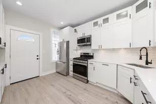 3107 W Flournoy St, Chicago, IL 60612 - Photo 9