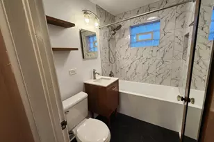 5135 W 63rd Pl, Chicago, IL 60638 - Photo 3