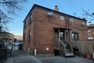 5135 W 63rd Pl, Chicago, IL 60638 - Photo 3