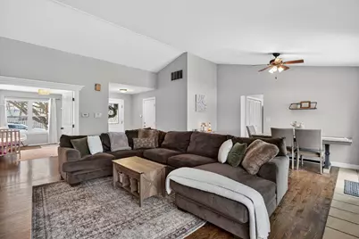 1412 Bar Harbour Road, Aurora, IL 60504 - Photo 5