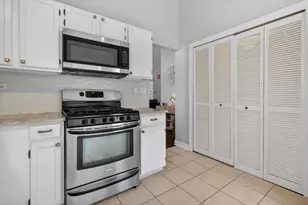 1412 Bar Harbour Rd, Aurora, IL 60504 - Photo 17