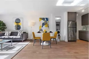 420 W Belmont Ave, Chicago, IL 60657 - Photo 5