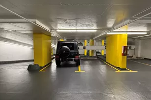 111 E Chestnut St, Chicago, IL 60611 - Photo 37