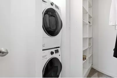 111 E Chestnut Street #37K, Chicago, IL 60611 - Photo 27