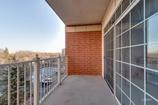 1 Itasca Pl, Itasca, IL 60143 - Photo 27