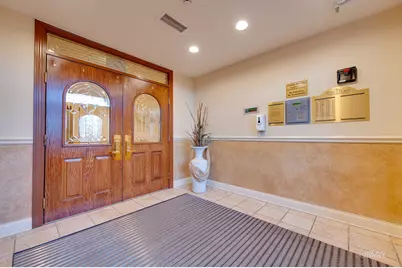 1 Itasca Place #412, Itasca, IL 60143 - Photo 5